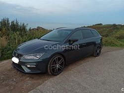 Gris / plata Usado 2020 Seat Leon FR Familiar | 18.500 € (Precio justo)