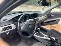 Negro Usado 2012 BMW 318 Familiar | 6800 €
