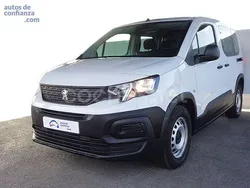 Blanco Usado 2023 Peugeot Rifter Active Monovolumen | 17.990 € (Precio justo)