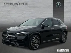 Negro cosmos Usado 2024 Mercedes GLA200 AMG line SUV | 44.800 € (Un poco caro)