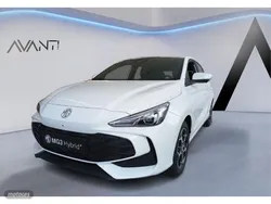 Blanco Usado 2024 MG MG3 Luxury Utilitario | 20.490 € (Precio justo)