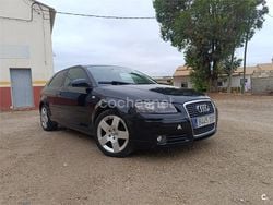 Negro Usado 2006 Audi A3 Attraction Berlina | 3800 € (Caro)