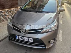 Gris / plata Usado 2014 Toyota Verso Comfort Monovolumen | 10.500 € (Un poco caro)