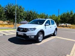 Blanco Usado 2015 Dacia Sandero Stepway Utilitario | 8499 € (Precio justo)