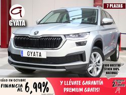 Gris / plata Usado 2023 Skoda Kodiaq Ambition SUV | 33.990 € (Precio justo)