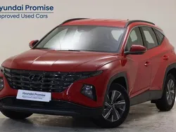 Engine red Usado 2024 Hyundai Tucson SUV | 25.900 € (Precio justo)