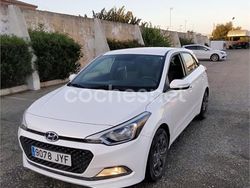 Blanco Usado 2017 Hyundai i20 Berlina | 11.000 € (Un poco caro)