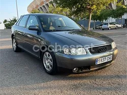 Gris / plata Usado 2003 Audi A3 Ambition Berlina | 1800 € (Super precio)