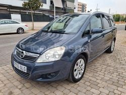 Gris / plata Usado 2009 Opel Zafira Essentia Monovolumen | 5999 € (Precio justo)