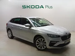 Gris Usado 2024 Skoda Scala Selection Utilitario | 22.900 € (Un poco caro)