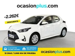 Blanco Usado 2023 Toyota Yaris Active Berlina | 15.650 € (Precio justo)