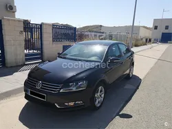 Negro Usado 2013 VW Passat Advance Berlina | 9000 € (Precio justo)