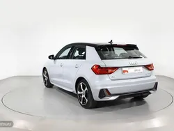 Gris Usado 2022 Audi A1 Sportback Utilitario | 23.900 € (Caro)