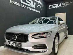 Gris Usado 2018 Volvo S90 Momentum Berlina | 32.990 €
