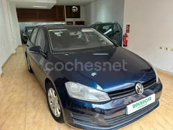 Azul Usado 2013 VW Golf VII Edition Berlina | 8700 € (Precio justo)