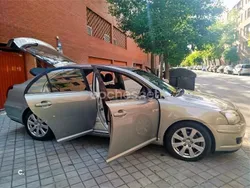 Beige Usado 2008 Toyota Avensis Sol Berlina | 3499 € (Super precio)