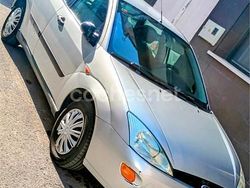 Gris / plata Usado 1999 Ford Focus Ambiente Berlina | 1300 € (Buen precio)