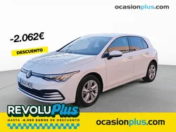 Blanco Usado 2022 VW Golf VIII Life Berlina | 22.690 € (Precio justo)
