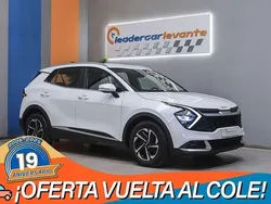 Blanco Usado 2023 Kia Sportage SUV | 23.900 € (Precio justo)