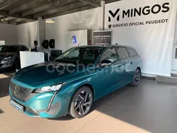 Verde Usado 2024 Peugeot 308 Allure Familiar | 23.900 € (Super precio)