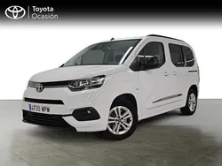 Verde Usado 2024 Toyota Proace Verso Active Familiar | 28.890 € (Un poco caro)