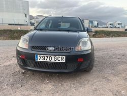 Negro Usado 2008 Ford Fiesta Futura Utilitario | 3550 € (Precio justo)
