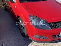 Rojo Usado 2008 Opel Astra GTC Sport Berlina | 1600 €