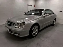 Gris Usado 2003 Mercedes CLK200 Elegance Coupe | 8990 €