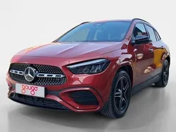 Rojo Nuevo 2025 Mercedes GLA200 SUV | 47.900 € (Precio justo)