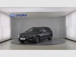 Gris manganeso (metalizado) Usado 2020 VW Passat Executive Familiar | 21.490 € (Un poco caro)
