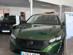 Verde Usado 2022 Peugeot 308 Allure Berlina | 19.500 € (Un poco caro)