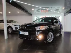 Negro Usado 2015 Citroën C-Elysee I Exclusive Utilitario | 9900 € (Caro)
