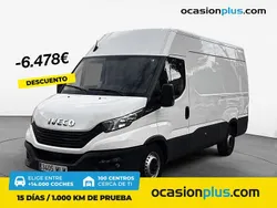 Blanco Usado 2023 Iveco Daily Berlina | 29.600 € (Precio justo)