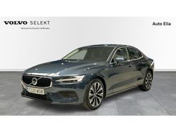 Azul Usado 2024 Volvo S60 Core Berlina | 44.900 €
