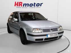 Gris / plata Usado 2001 VW Golf IV Highline Berlina | 5090 € (Un poco caro)