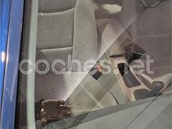 Azul Usado 2006 BMW 318 Berlina | 6500 € (Caro)