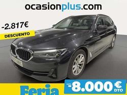 Gris Usado 2022 BMW 520 Luxury Line Familiar | 28.173 € (Buen precio)