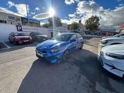 Azul Usado 2024 Kia Ceed Berlina | 17.390 € (Super precio)