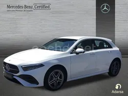 Blanco polar Usado 2023 Mercedes A250 Berlina | 41.200 € (Caro)