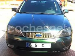 Verde Usado 2004 Ford Mondeo Trend Berlina | 799 € (Super precio)