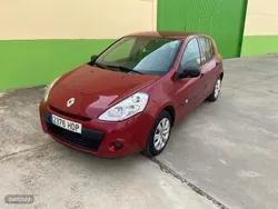 Granate Usado 2011 Renault Clio III | 3990 € (Precio justo)