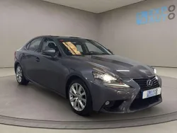 Gris Usado 2016 Lexus IS300h Executive Line Berlina | 21.975 € (Precio justo)