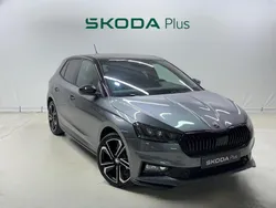 Gris Nuevo 2025 Skoda Fabia Monte Carlo Berlina | 22.900 € (Precio justo)