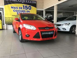 Rojo Usado 2013 Ford Focus Titanium Utilitario | 9600 €