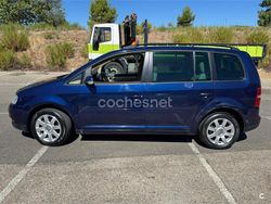 Azul Usado 2006 VW Touran Highline Monovolumen | 4490 € (Precio justo)