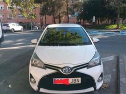 Blanco Usado 2014 Toyota Yaris Hybrid Active Berlina | 11.000 € (Un poco caro)