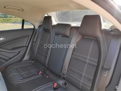 Gris / plata Usado 2016 Mercedes CLA200 Urban Berlina | 17.500 € (Super precio)