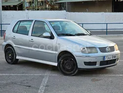 Gris / plata Usado 2003 VW Polo Trendline Berlina | 1000 € (Super precio)