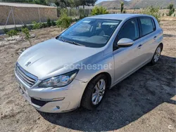 Gris / plata Usado 2014 Peugeot 308 Access Berlina | 6600 € (Precio justo)
