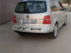 Gris / plata Usado 2004 VW Touran Trendline Monovolumen | 4200 € (Precio justo)